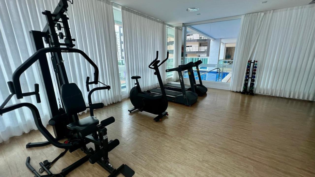 2 Quartos Sendo 1 A 150mt Da
