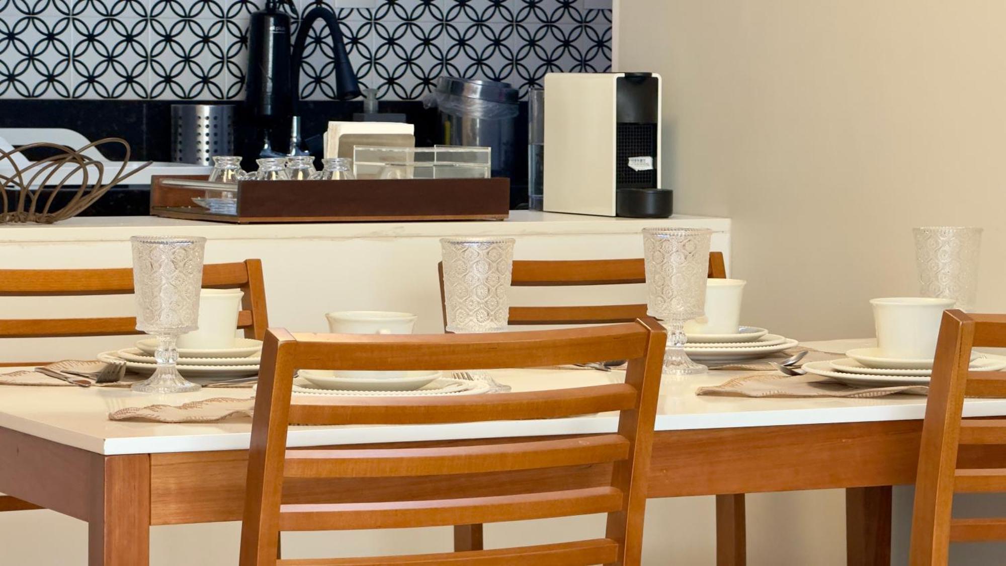 Apartamento 2 Quartos Sendo 1 A 150mt Da *