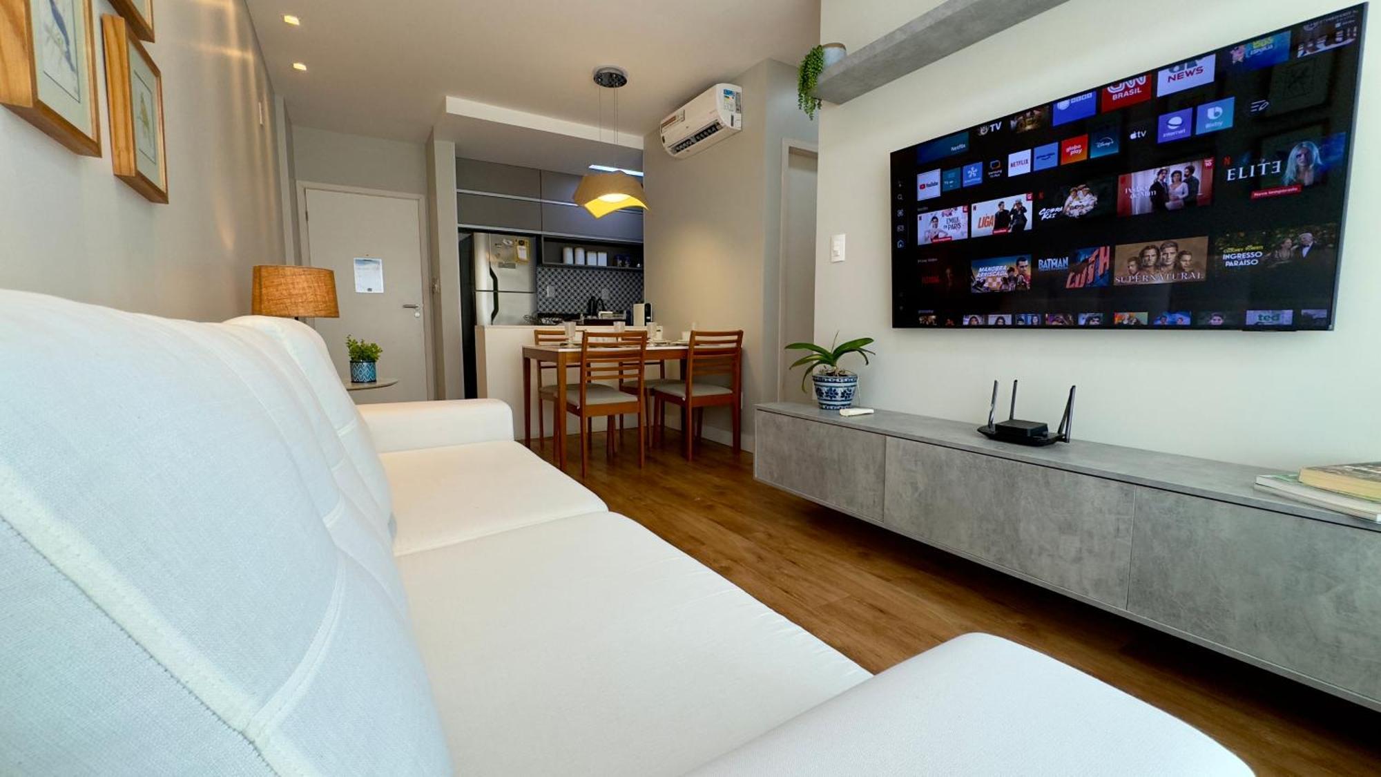 Apartamento 2 Quartos Sendo 1 A 150mt Da